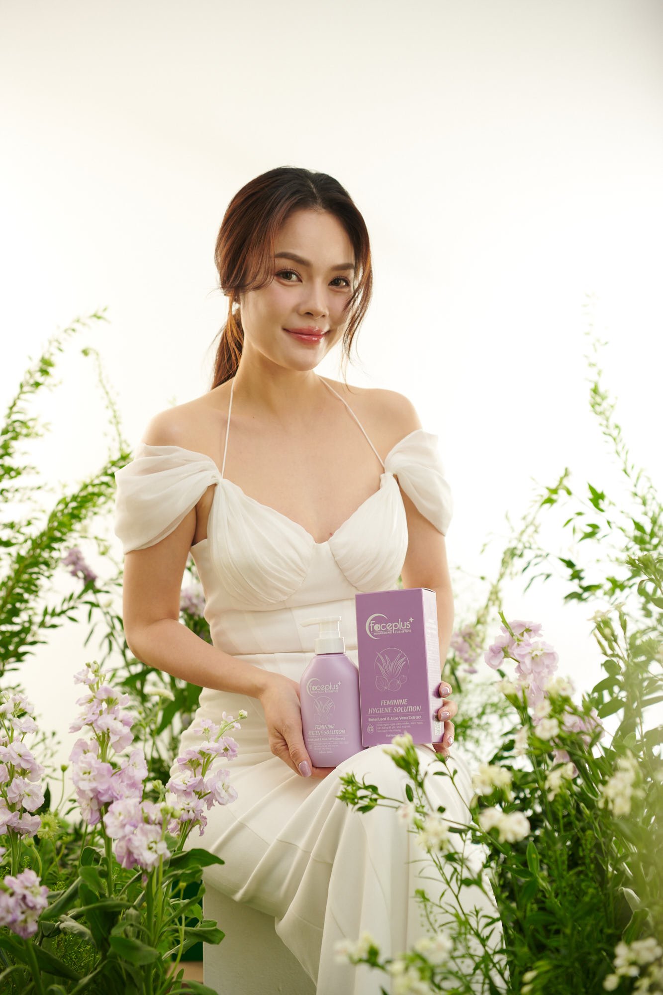 ( Màu tím) Dung dịch vệ sinh Faceplus+ Feminine Hygience Solution 280ml 2